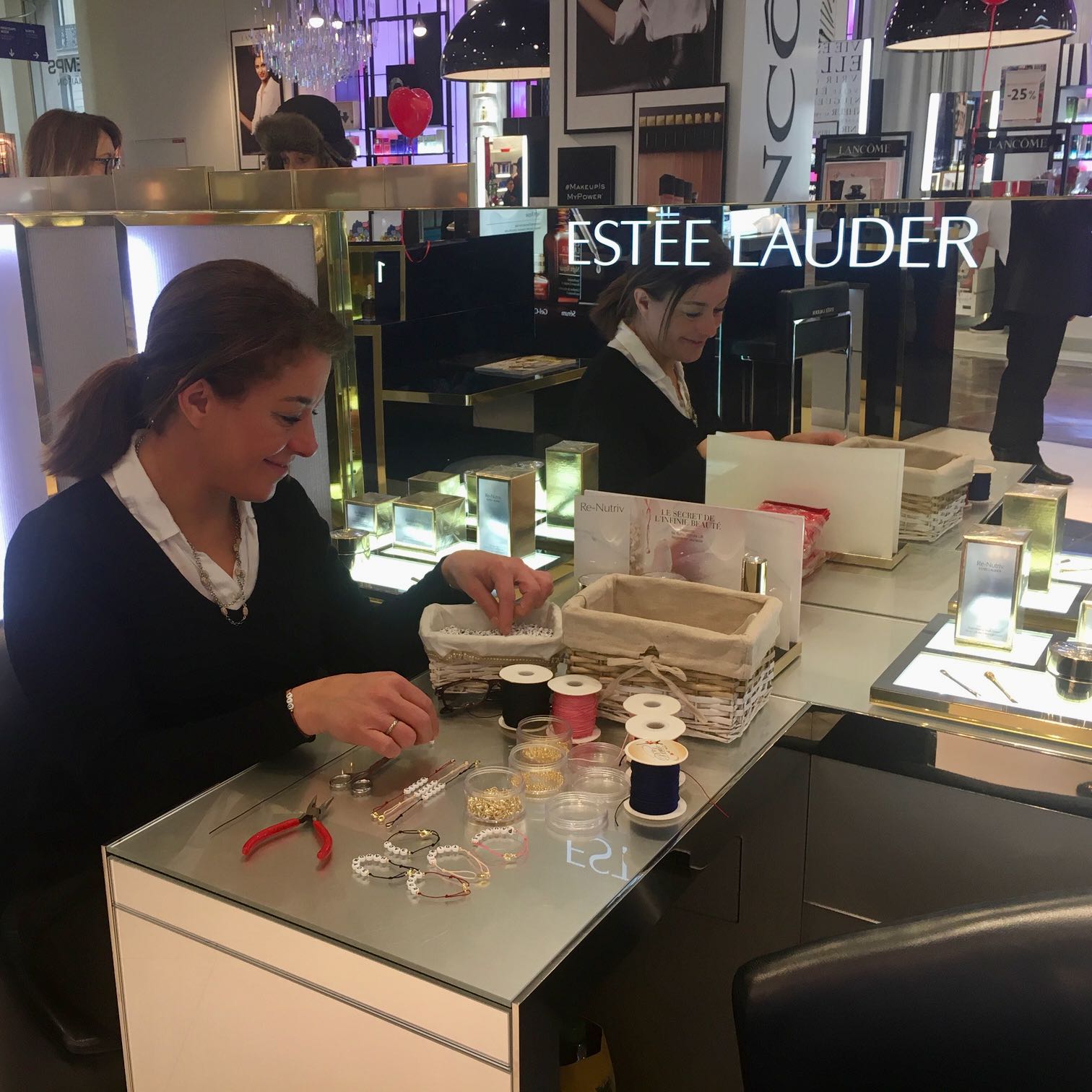 Atelier creatif Bijoux Printemps Estée Lauder