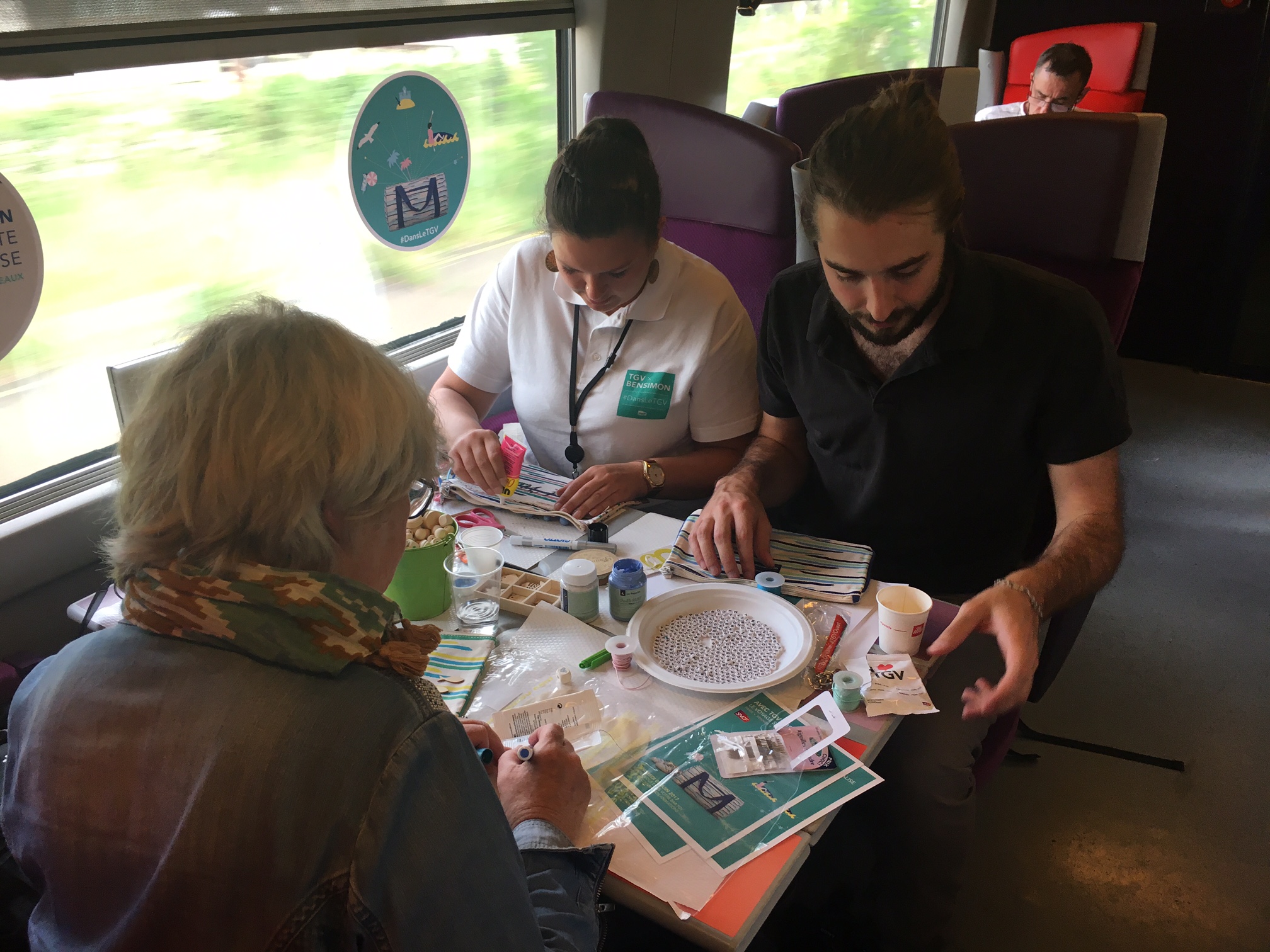 Des ateliers DIY à bord des TGV 4 atelier DIY creatif TGV Paris Nantes Bordeaux Rennes Bensimon customisation